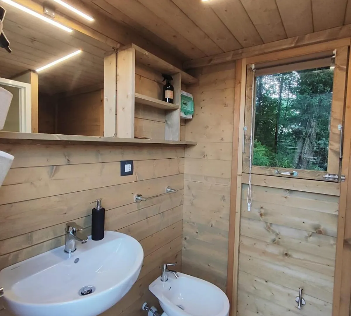 Luxury tent Lieve Agriglamping Experience Hotel Albosaggia
